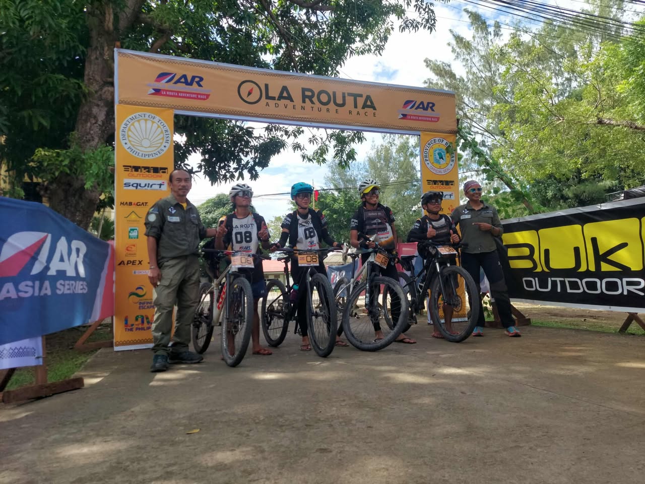DIRT, DU BOUT DE L’ASIE